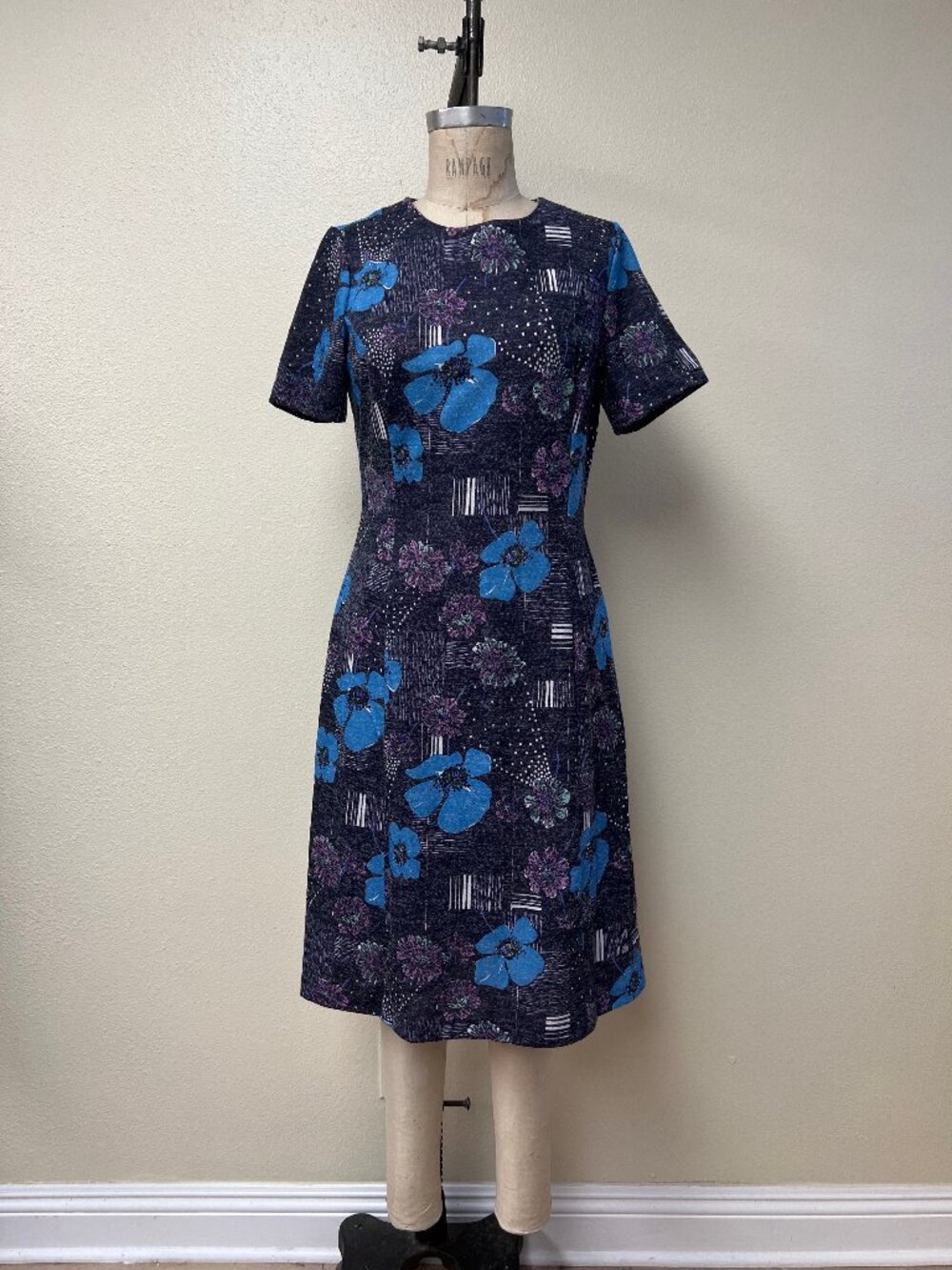 EUC Vintage 60s Channel 1 Bill Sims Floral Navy Dress Size Small